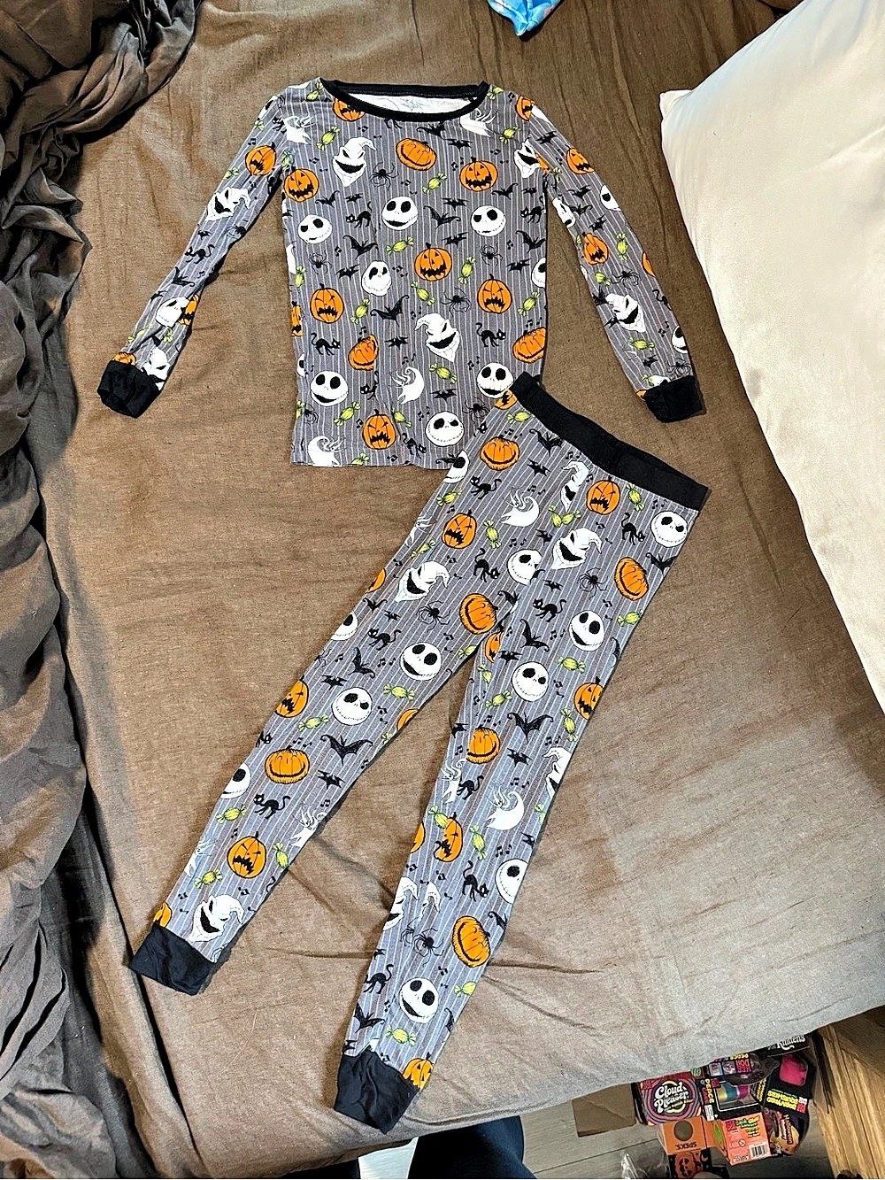 Disney Mickey Mouse Halloween pajamas Girls/Boys Size 6/6X Halloween Pajama Set